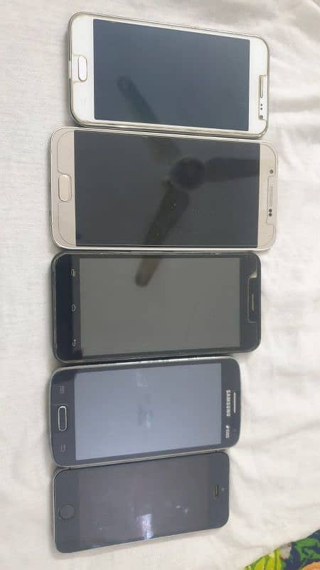 Sale: 5 phones are sale different models. 2