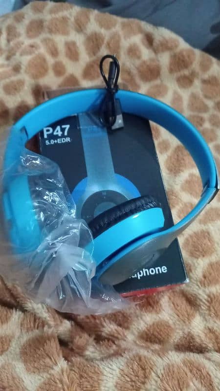 P47 headphone brand new 1