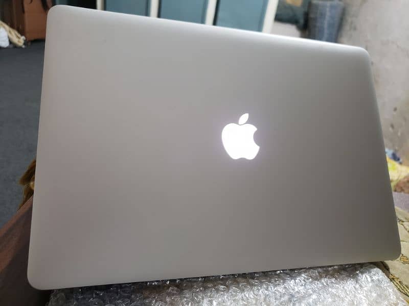 Macbook pro 2013 late core i7 16GB Ram 256GB M2 3gb Graphic card 10/10 0