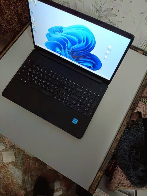 HP  i3  12 gen  , IPS 1080p , DDR5 4GB , SSD 512GB 1