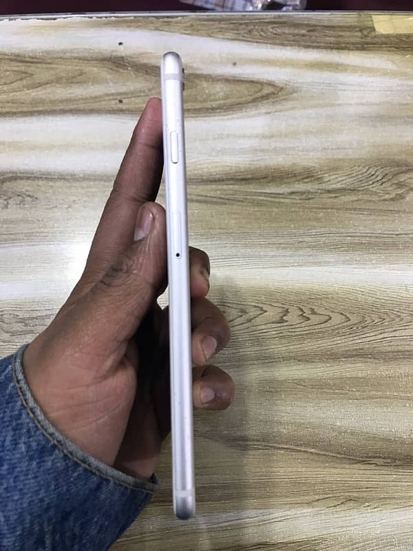 iPhone 6 Plus Non Pta 64 GB Contact 03473414218 - 03111814668 1