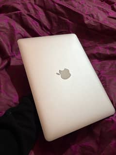 MacBook