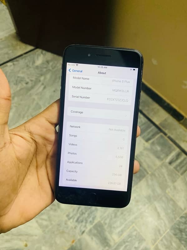 iphone 8plus  256 gb pta approved 6