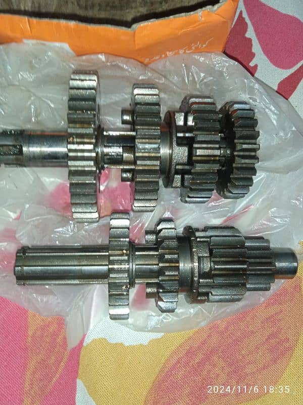 Gear Transmission / Gear Kit CD 70 / Gear Gucha 3