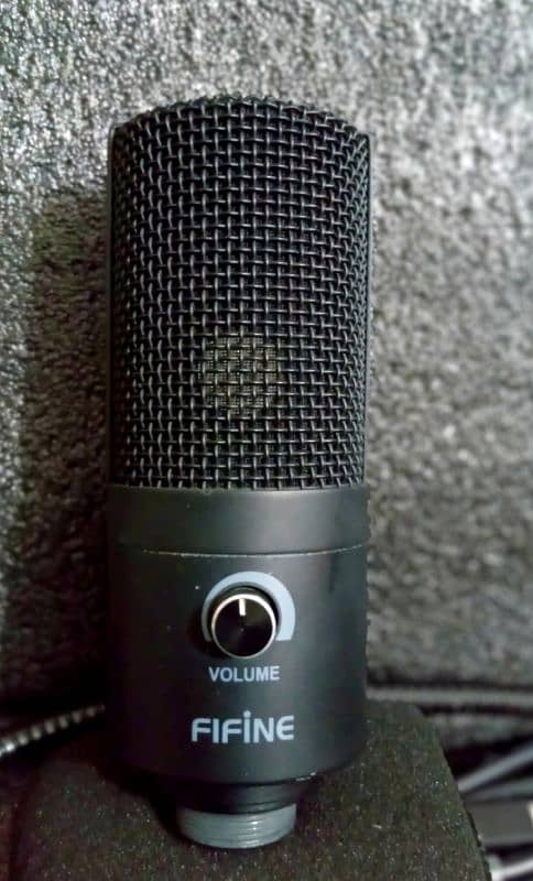 Mic Microphone Fifine t669 only 1 month used 2