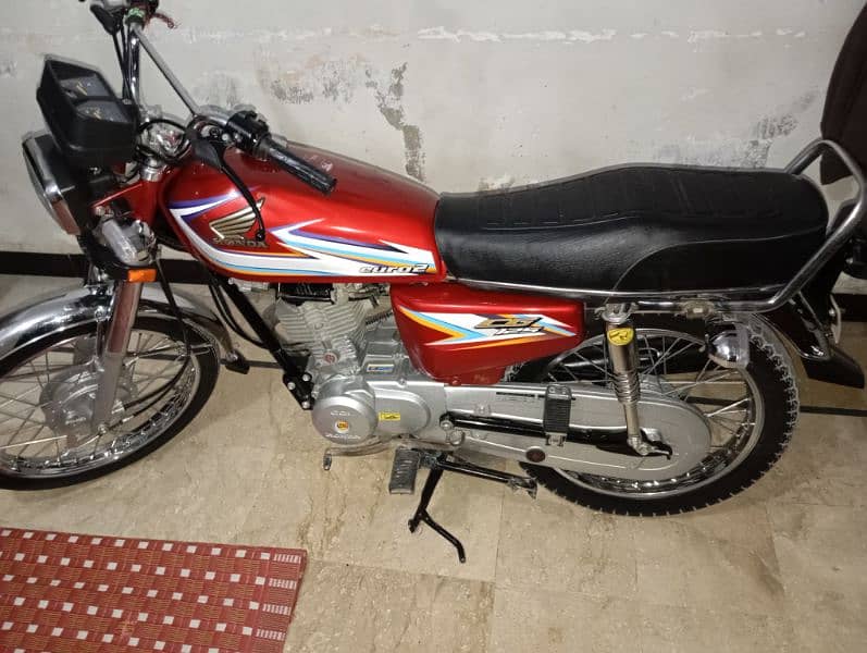 HONDA 125 RED 1