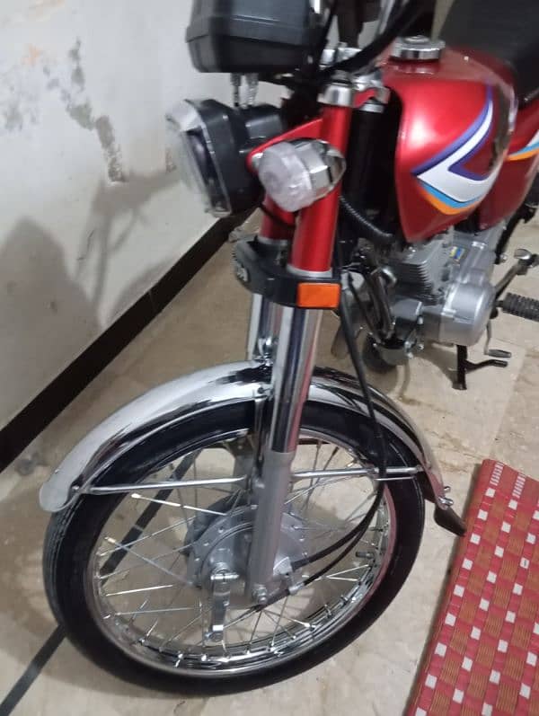 HONDA 125 RED 7