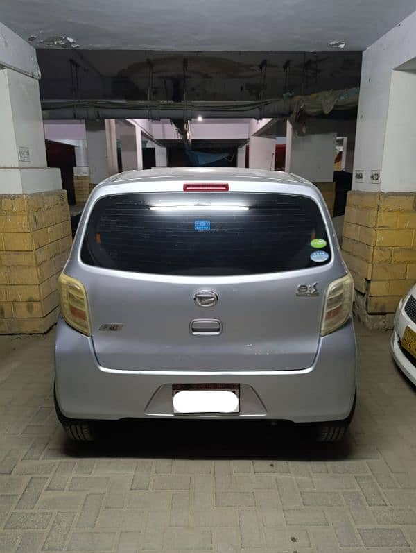 Daihatsu Mira 2014 1