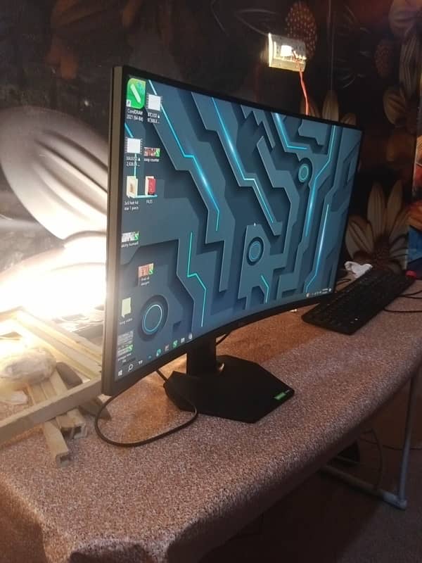 DELL 27 Gaming Monitor S2721HGF 4