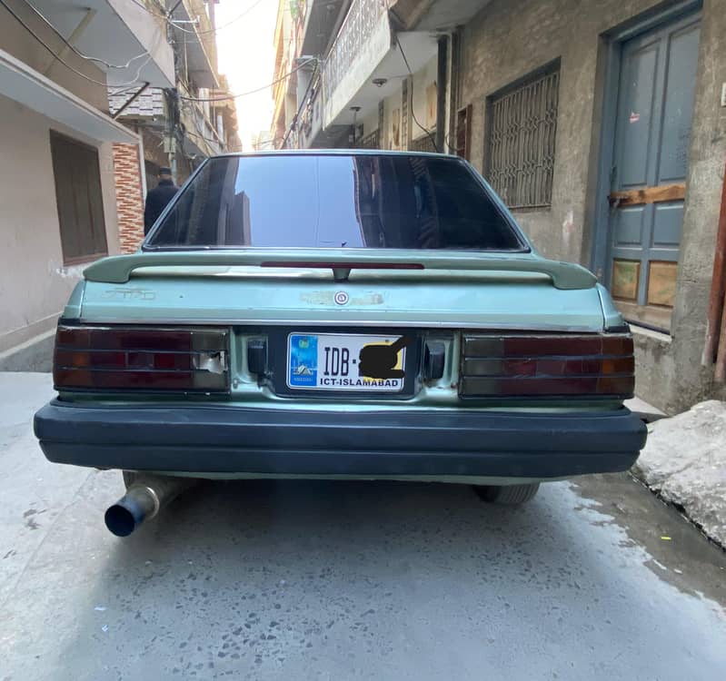 Nissan Sunny 1986 9