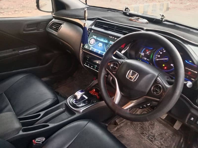 Honda Grace Hybrid 2014 10