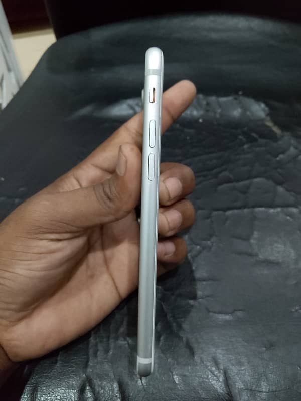 Iphone 7 256 GB PTA Approved 2