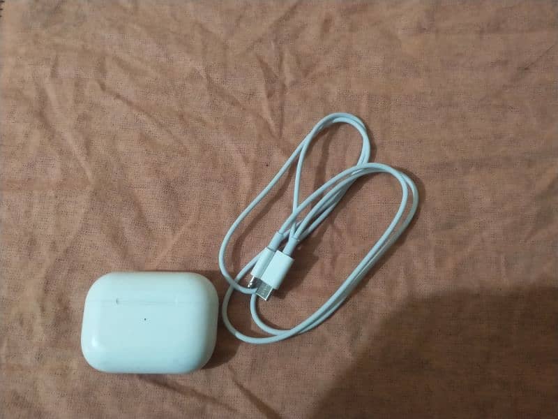 Airpods Pro 2 Urgent Sale 10/10 Condition 2