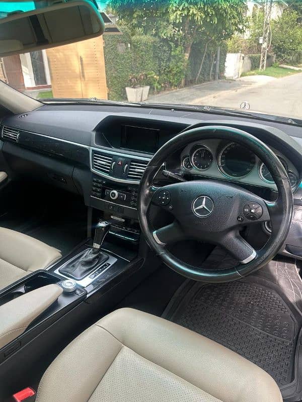 Mercedes E Class 2012 8