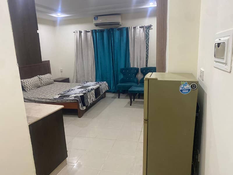 Studio flat for sale in bahira town Islamabad 2