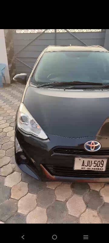 Toyota Aqua 15/2018 3