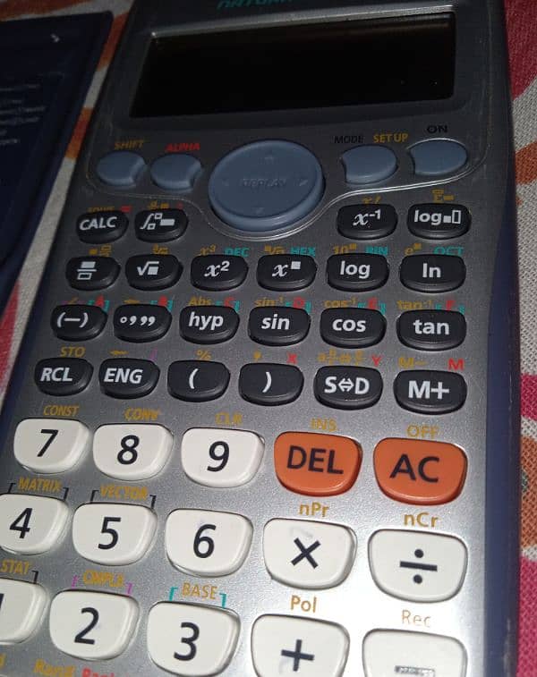 Calculator Casio FX-570ES PLUS 5