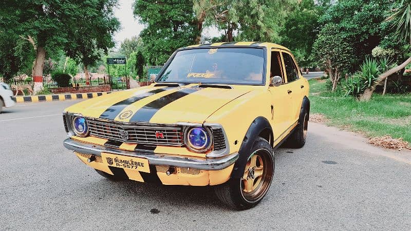 Toyota Corolla GLI Bumblebee 3