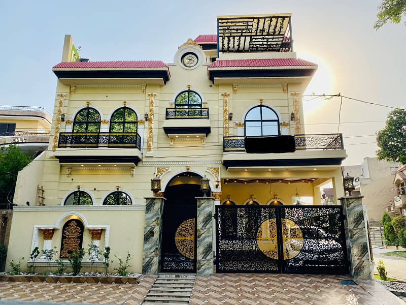 10 Marla Brand New Triple Storey Corner House For Sale in Samanabad Lahore 0