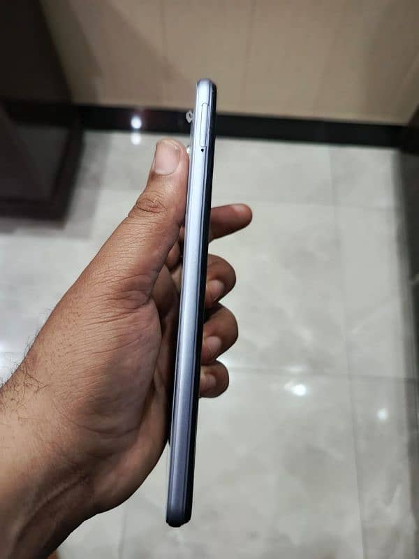 vivo y20 for sale read full add 4