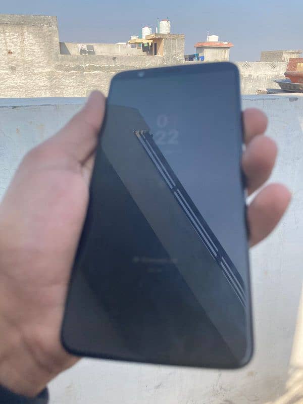 One plus 5t 6/64 in good condition PTA proved 0