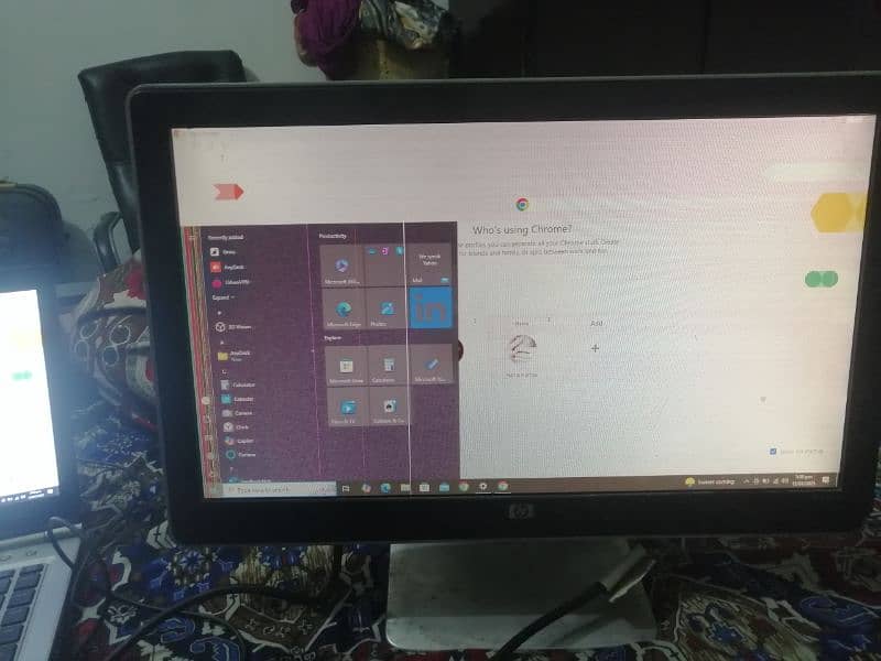 HP 19.5 inch LCD 6