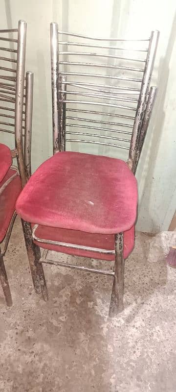 "Stylish and Durable Chairs for Sale - Limited Stock!" 1