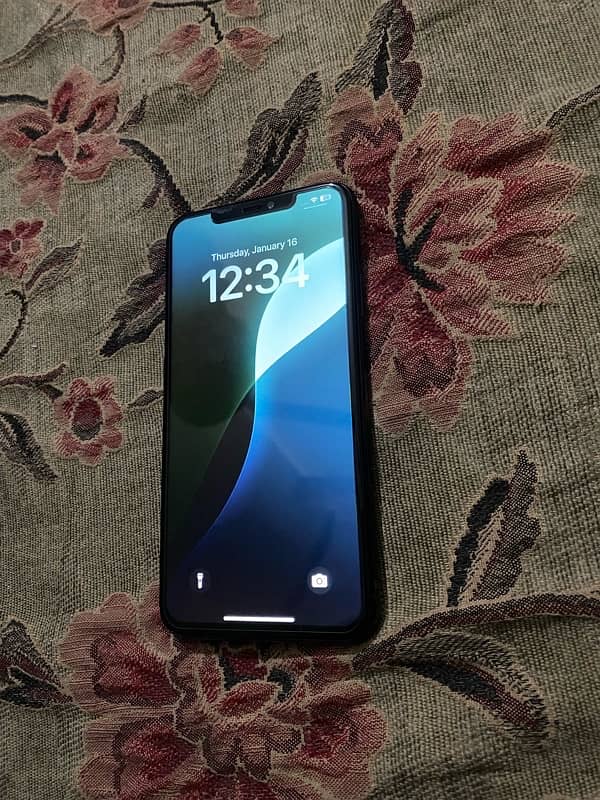 iPhone 11 Pro Max 256 GB PTA APPROVED 2