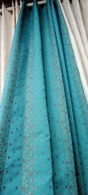 Curtains new design 8tf length 54" widths 4