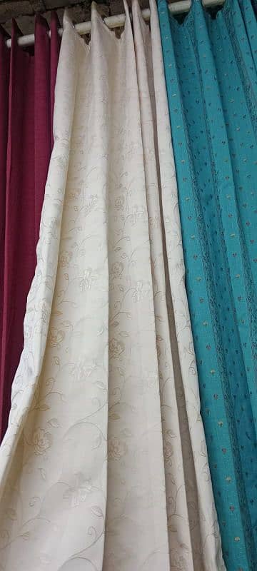 Curtains new design 8tf length 54" widths 5