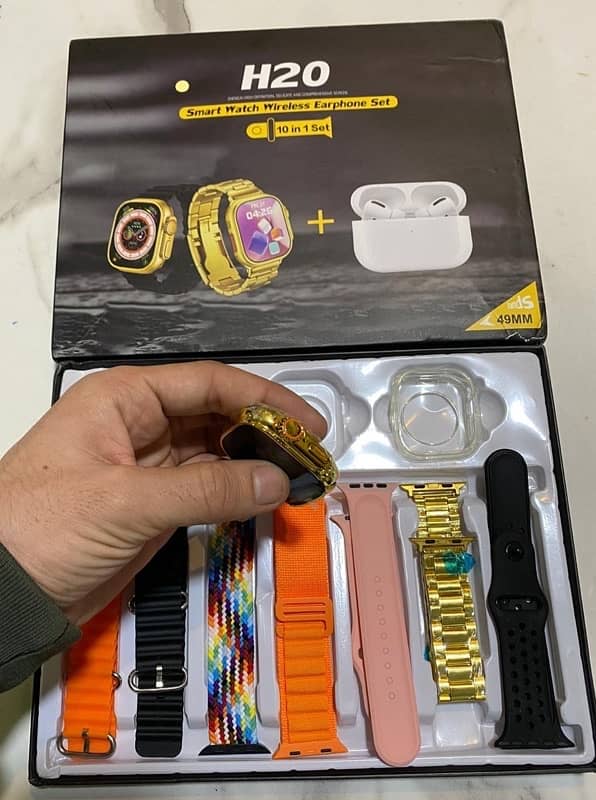 SMART WATCH WITH AIR PODS AND 7 straps 1