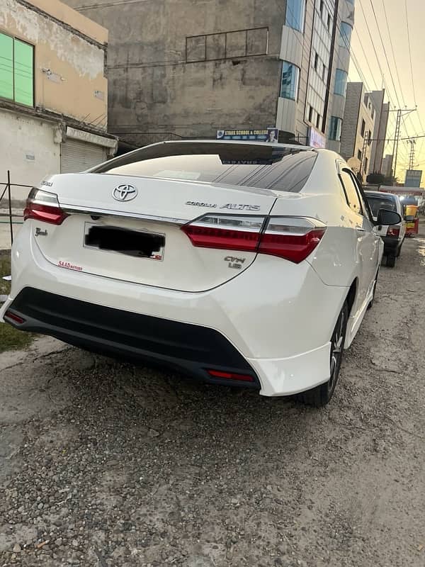 Toyota Altis Grande 2019 19