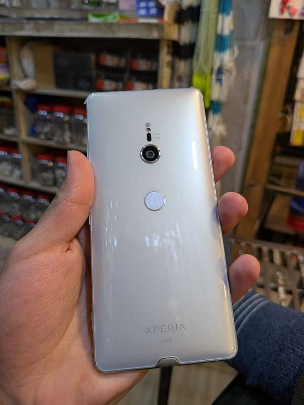 Sony expiria xz3 4