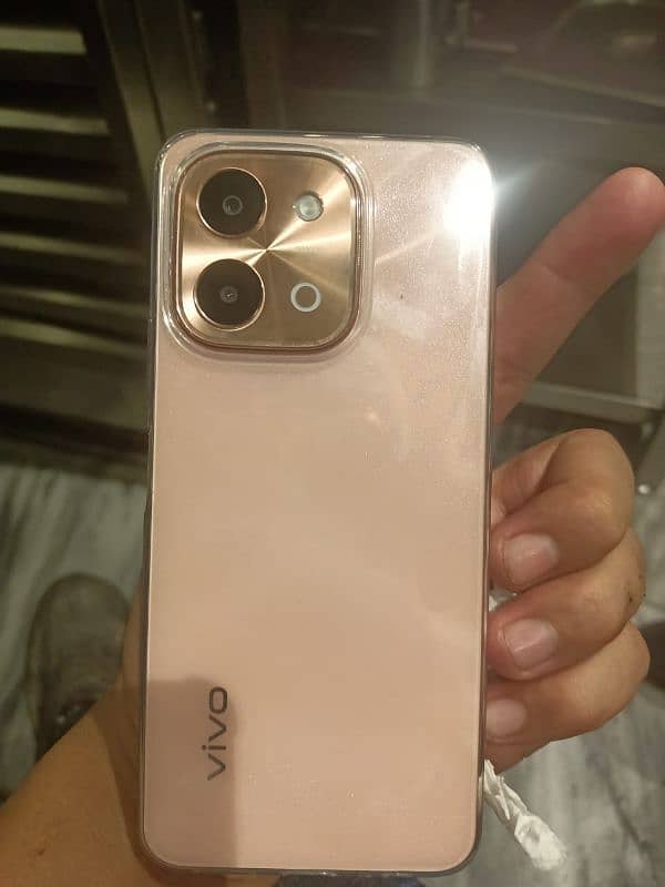 vivo y28 1