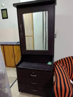 Dressing Table Rs. 5000