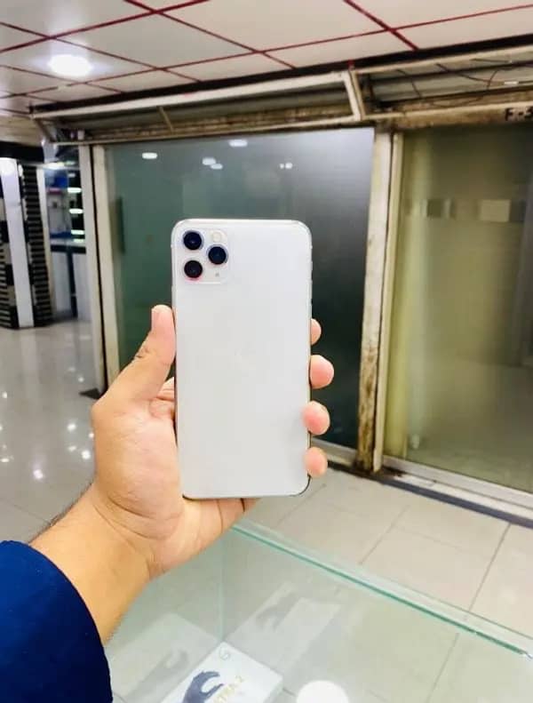 iphone 11 pro 0