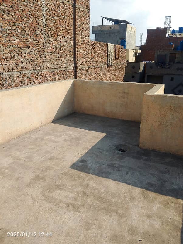 2.5 marla independent house at dholanwal near Multan Road , Sabzazar 3