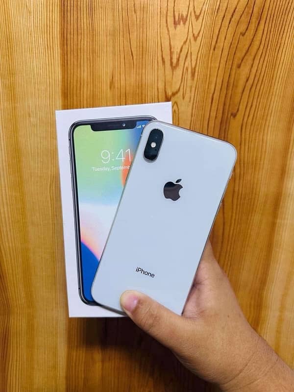 iPhone X 1