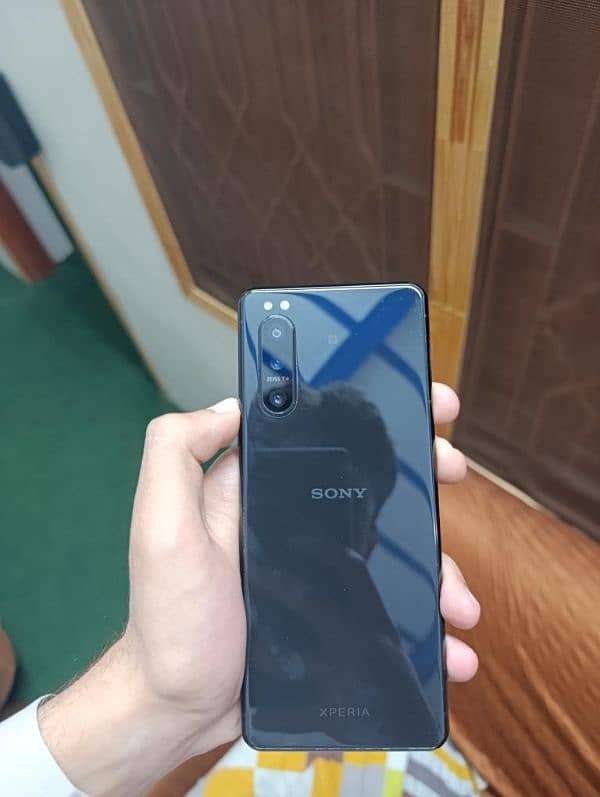 Sony Xperia 5 ll | 95% Condition | No Damage 1