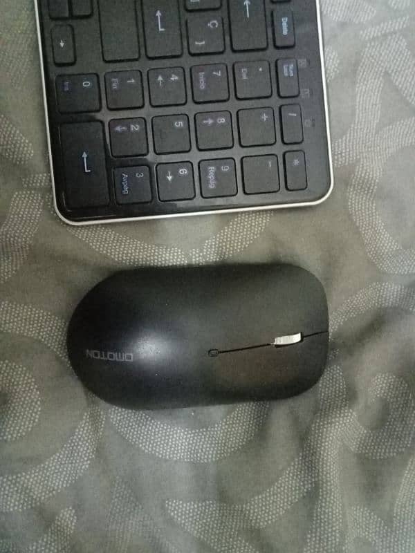 ORIGINAL OMOTON wireless KEYBOARD AND MOUSE 2