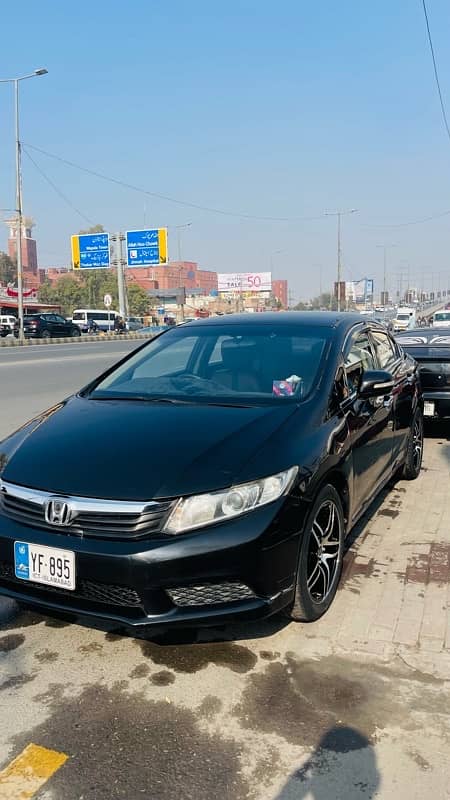 Honda Civic VTi 2012 1