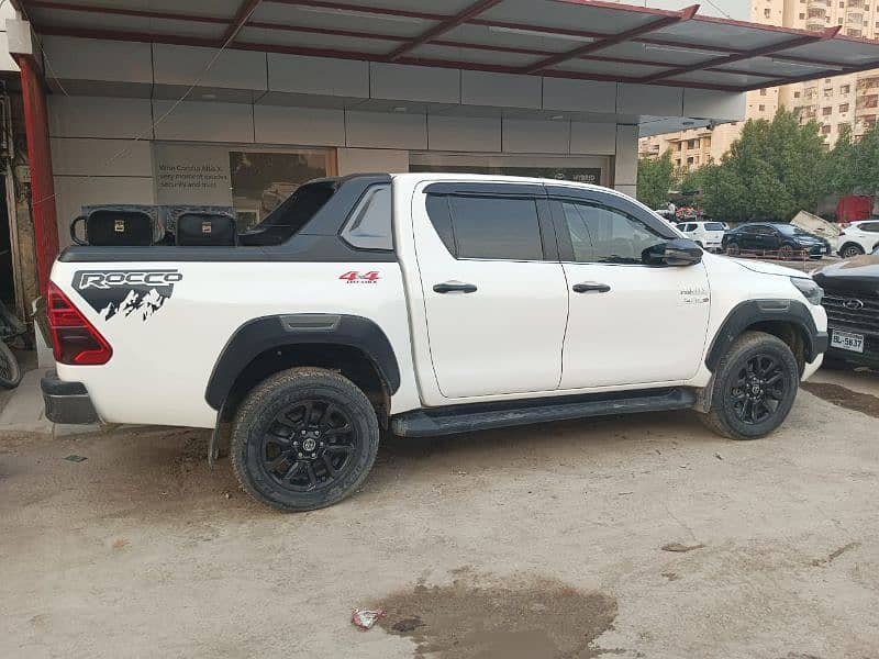 Toyota Hilux 2022 0