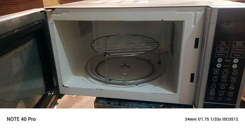 waves microwave oven with gril  original hai koi repairing nhi hui 0