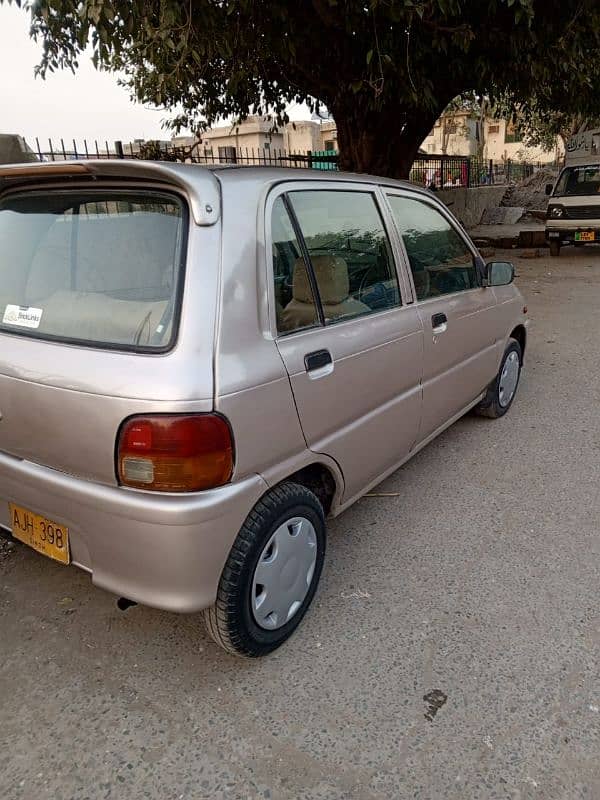 Daihatsu Cuore 2005 1