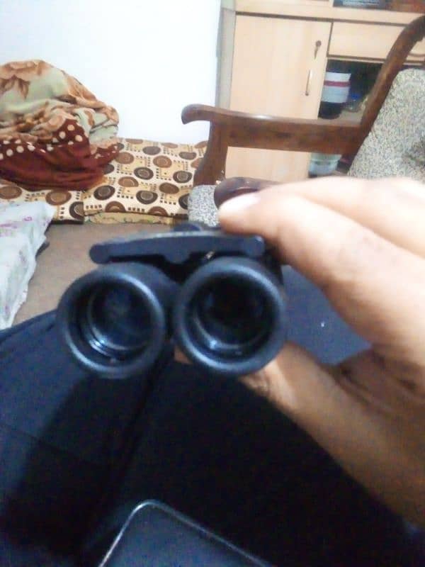 binocular for sale urgent 7