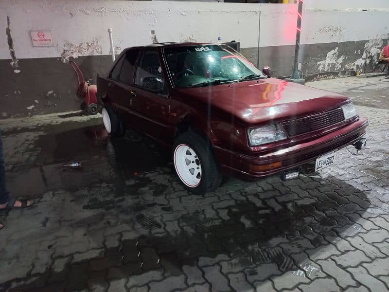 Mitsubishi Lancer 1986 3