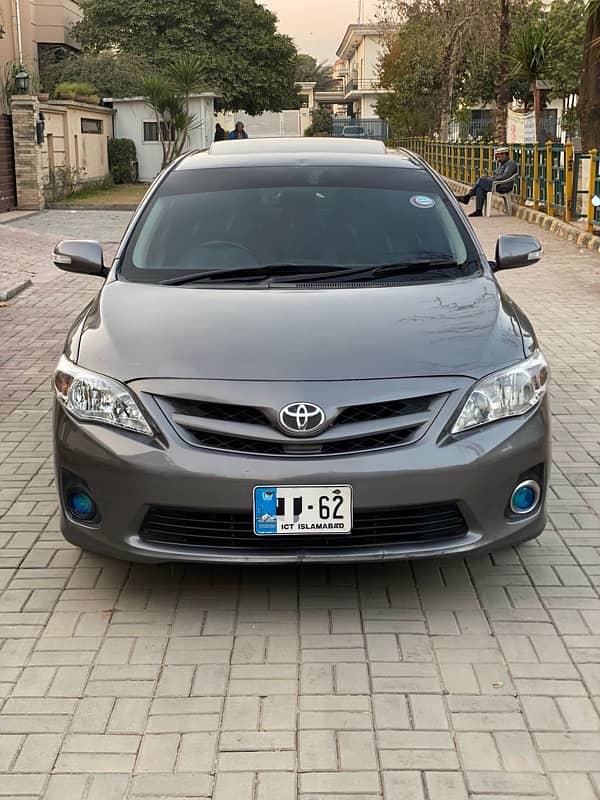 Toyota Corolla Altis 1.6 SR 2012 1