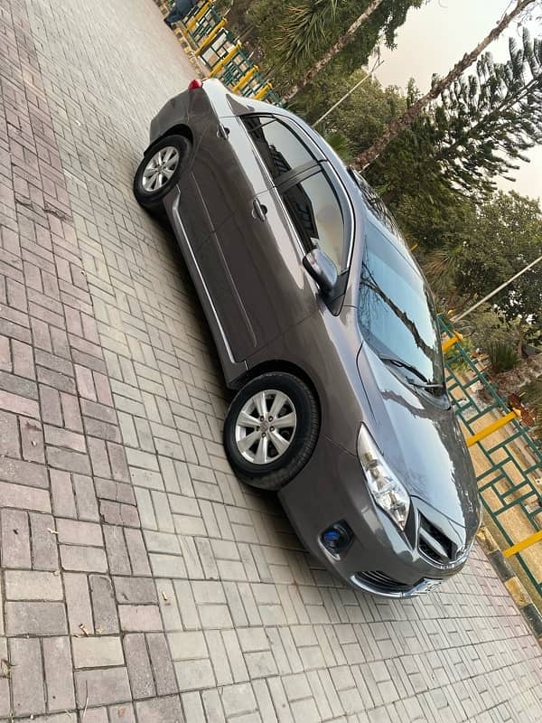 Toyota Corolla Altis 1.6 SR 2012 10