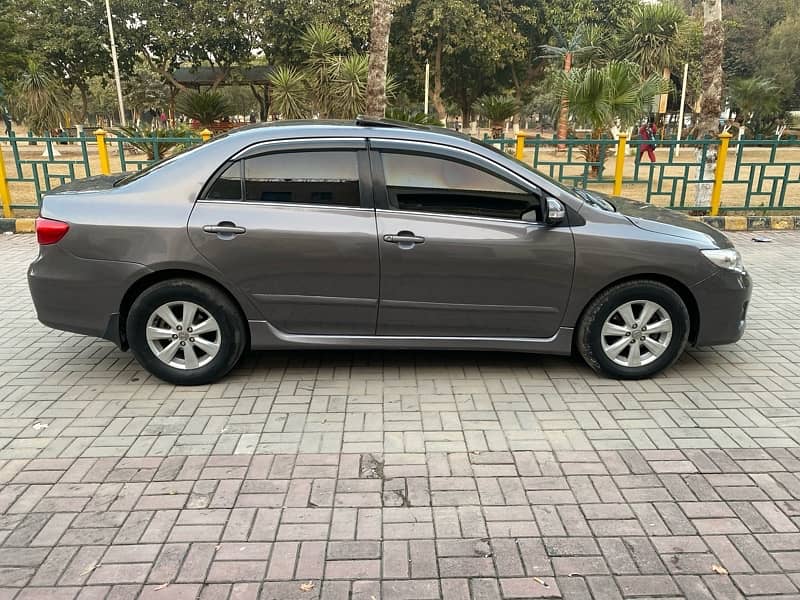 Toyota Corolla Altis 1.6 SR 2012 11