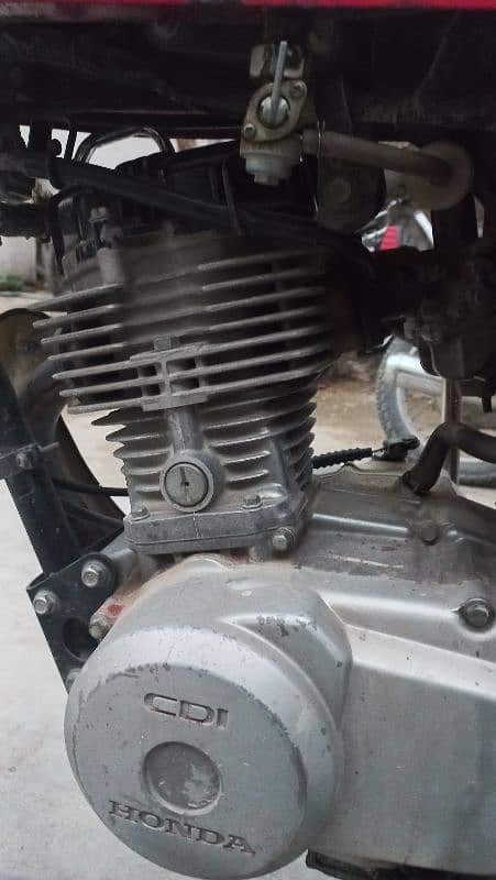 honda 125 2014 model in good condition 7